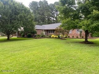 2200 Somerset Dr N, Wilson, NC 27893