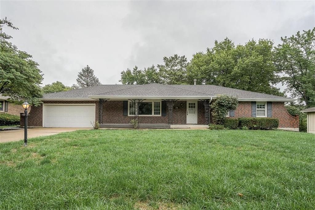 1115 Ridgeway Dr, Liberty, MO 3 Bed, 4 Bath SingleFamily Home 36