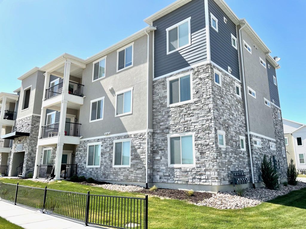 3919 W 1530 N Exchange Ln #301, Lehi, UT 84043