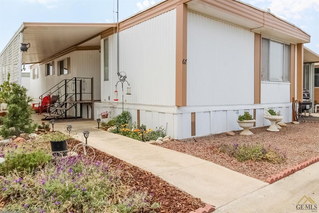 8500 Kern Canyon Rd #67, Bakersfield, CA 93306