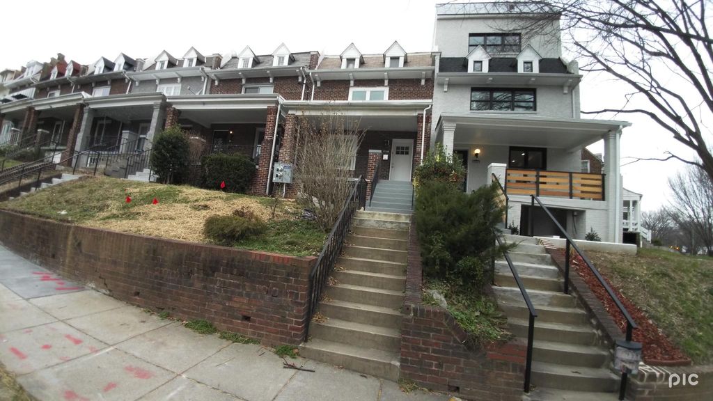 1421 Upshur St NW #2, Washington, DC 20011