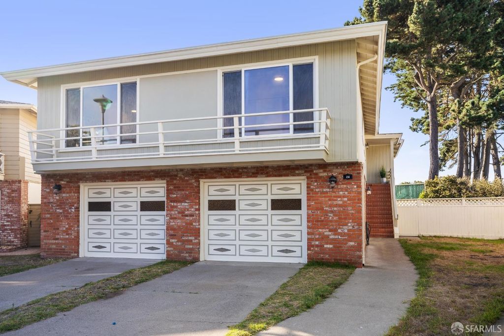 24 Westpark Dr, Daly City, CA 94015