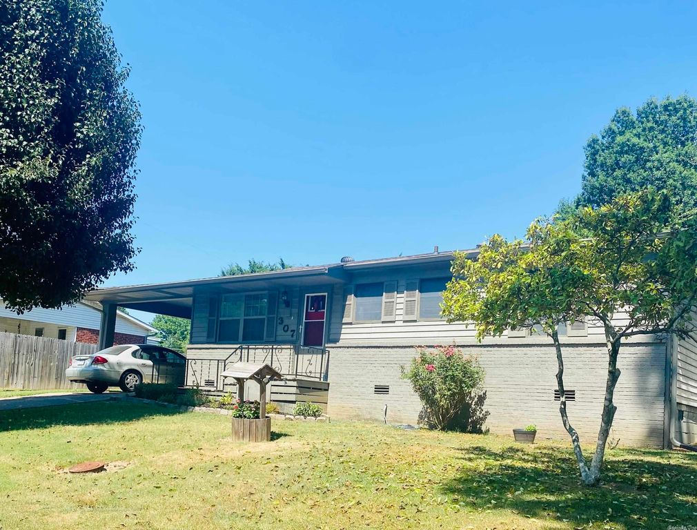 307 Tech St, Paragould, AR 72450