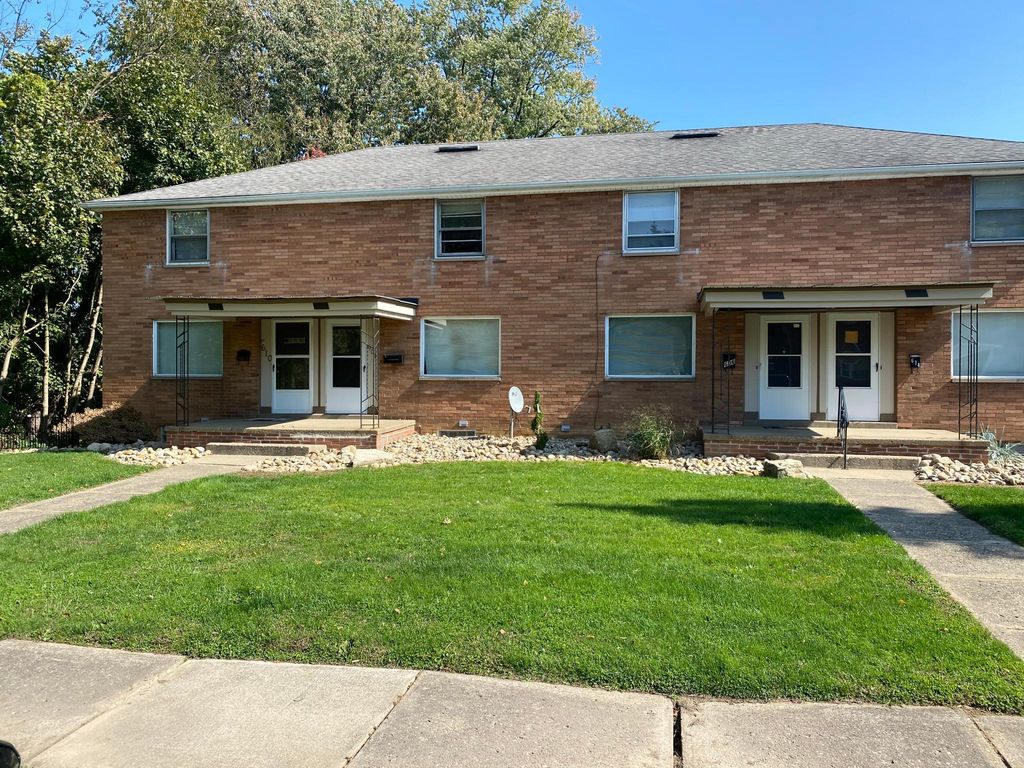 608 Poplar St #608, East Canton, OH 44730