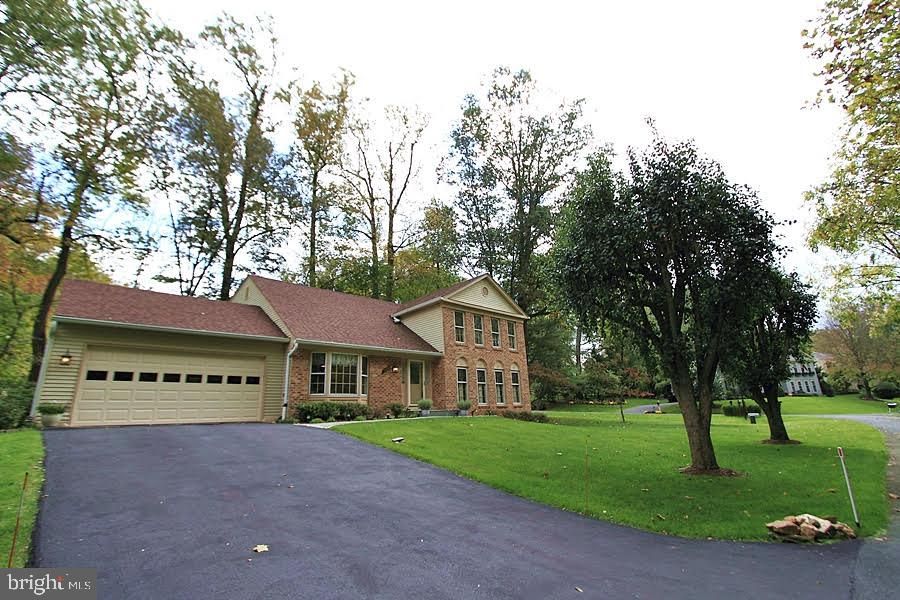 15409 Narcissus Way, Rockville, MD 20853