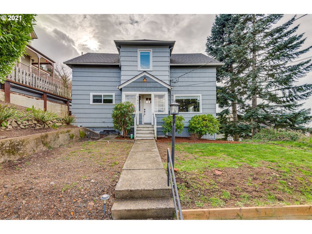 743 30th St, Astoria, OR 97103 Trulia