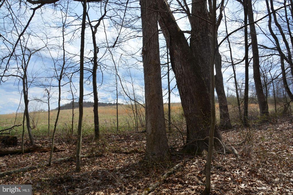 Akers Rd, Bedford, PA 15522