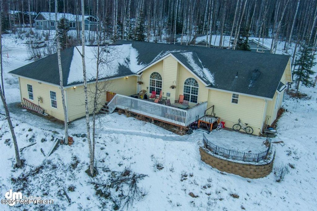6229 W Dandy Cir, Wasilla, AK 99623