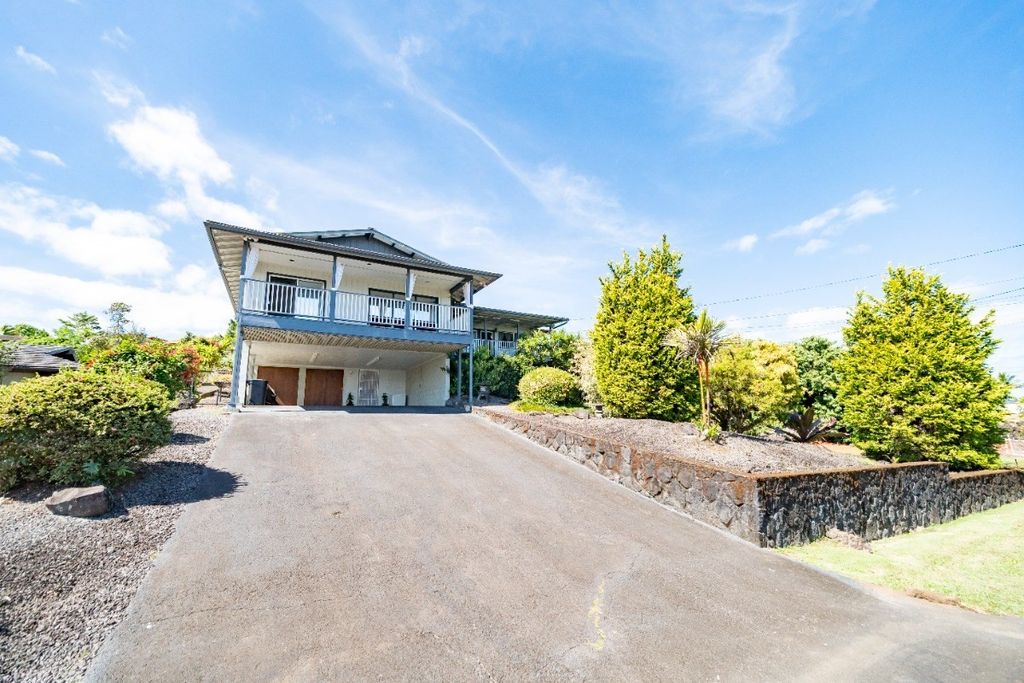95 Kaulana St, Hilo, HI 96720