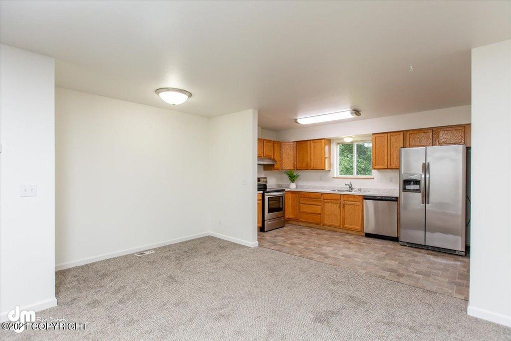 8210 Williwa Ave, Anchorage, AK 99504