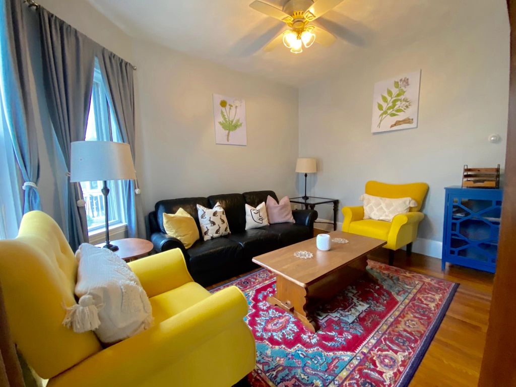 20 Cypress St #2, Somerville, MA 02143