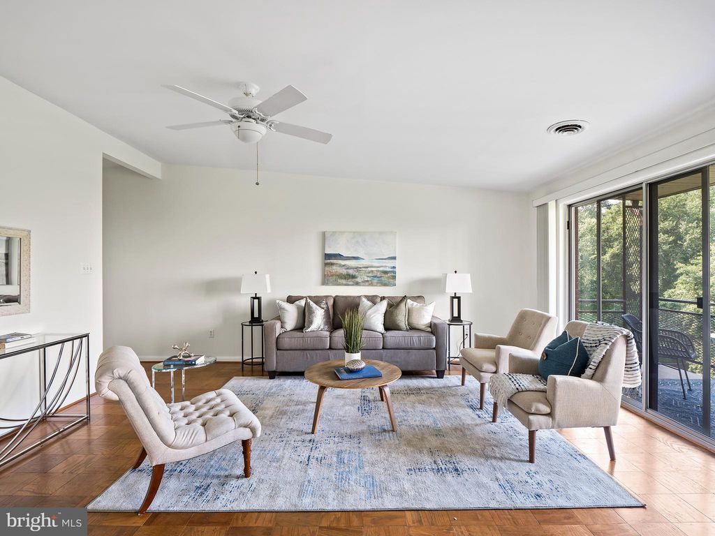 10412 Rockville Pike #402, Rockville, MD 20852