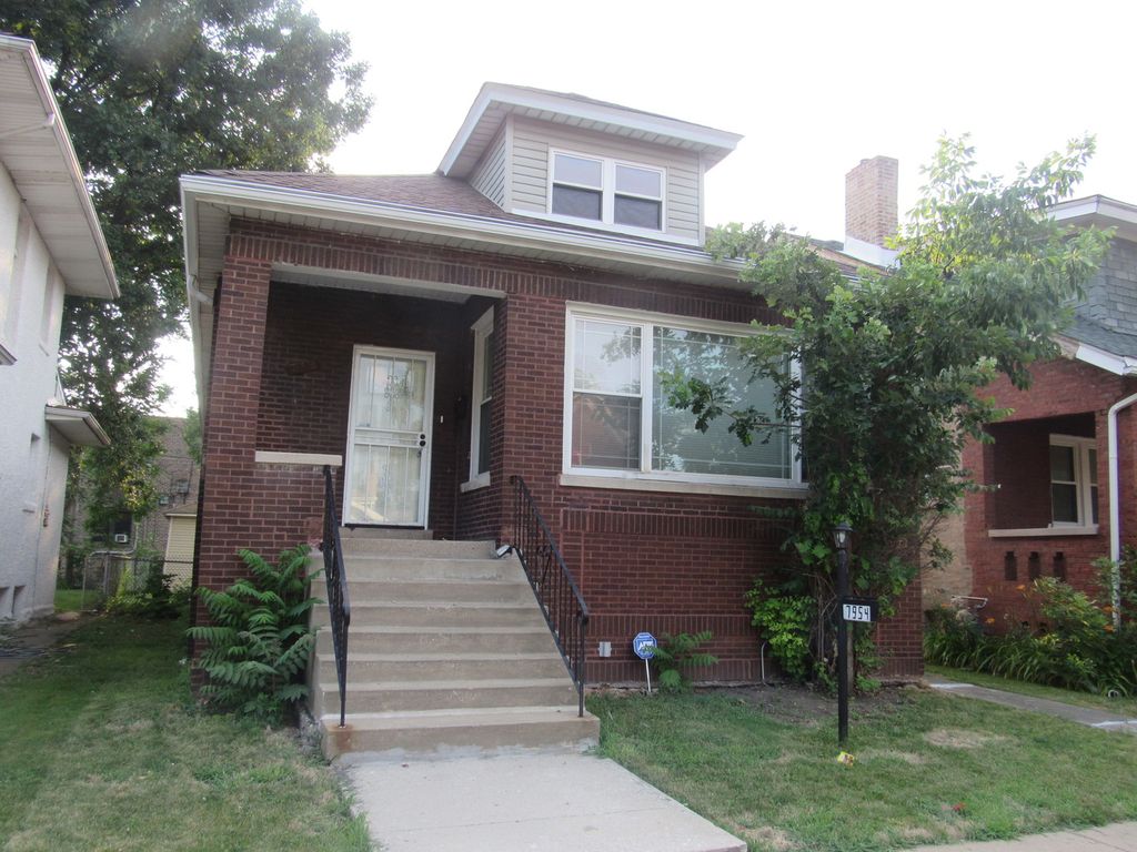 7954 S  Yale Ave, Chicago, IL 60620
