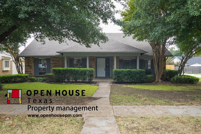 1352 Kesser Dr, Plano, TX - 4 Bed, 3 Bath Single-Family Home - 57