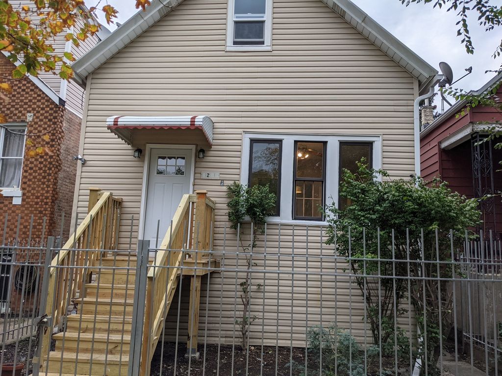 5217 S Honore St, Chicago, IL 60609