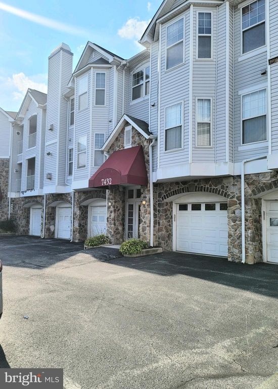 7432 Hindon Cir #B1-304, Baltimore, MD 21244