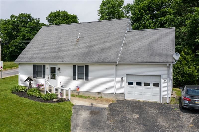 2109 Buckeye Dr, Sharpsville, PA 16150