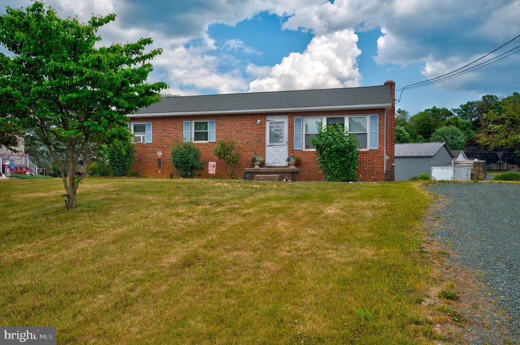 5 Larch St, Mont Alto, PA 17237 Trulia