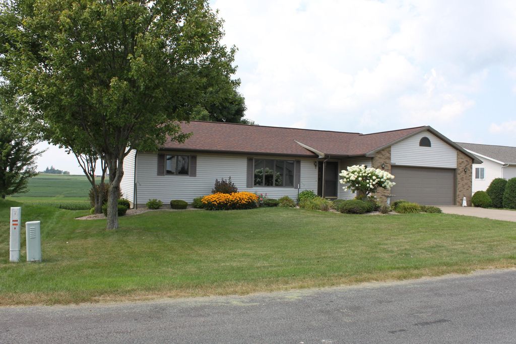 N1657 Servais Collern Rd, La Crosse, WI 54601 Trulia N1657 Servais Collern Rd, La Crosse, WI 54601 Trulia