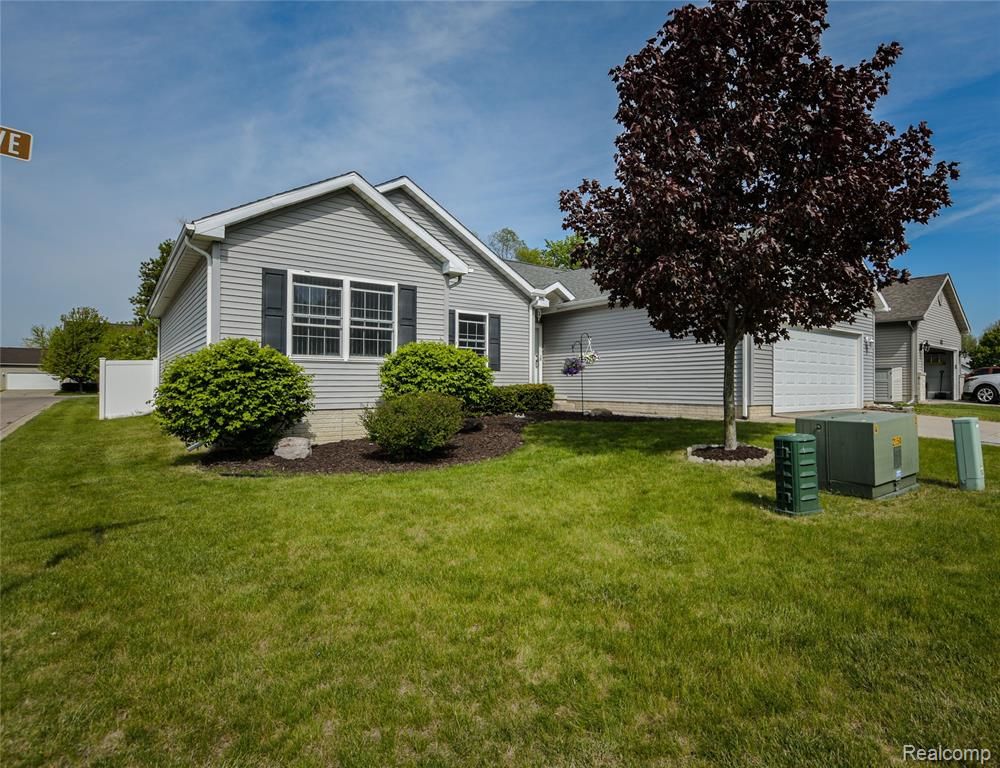 6007 Creekside Dr, Swartz Creek, MI 48473 Trulia