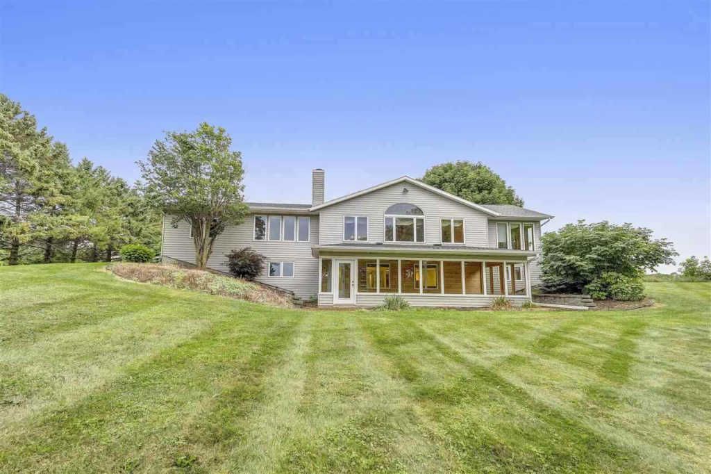 E0837 County Line Rd, Luxemburg, WI 54217 Trulia