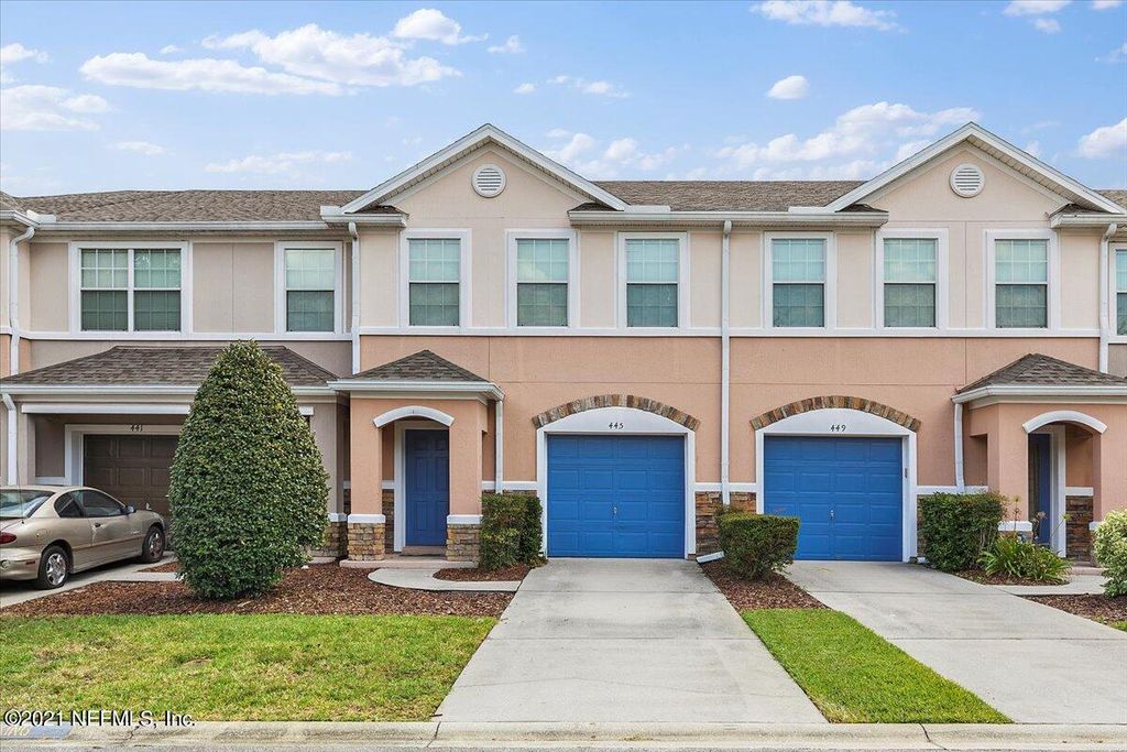 445 Sunstone Ct, Orange Park, FL 32065