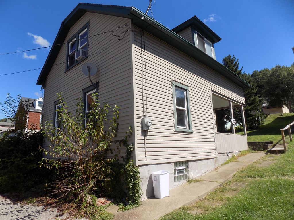 732 Delaware Ave, Glassport, PA 15045 Trulia