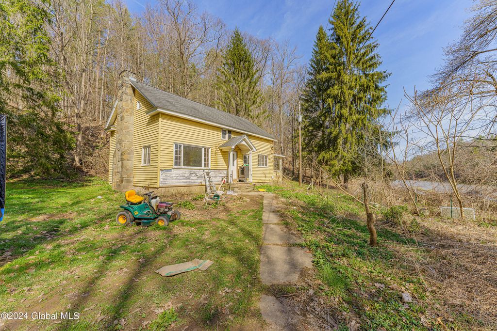 129 Brandywine Lane, Esperance, NY 12066 MLS 202415735 Trulia