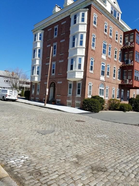 37 Winnisimmet St #6, Chelsea, MA 02150