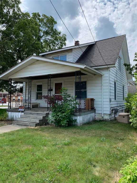 624 S Shiawassee St, Owosso, MI 48867