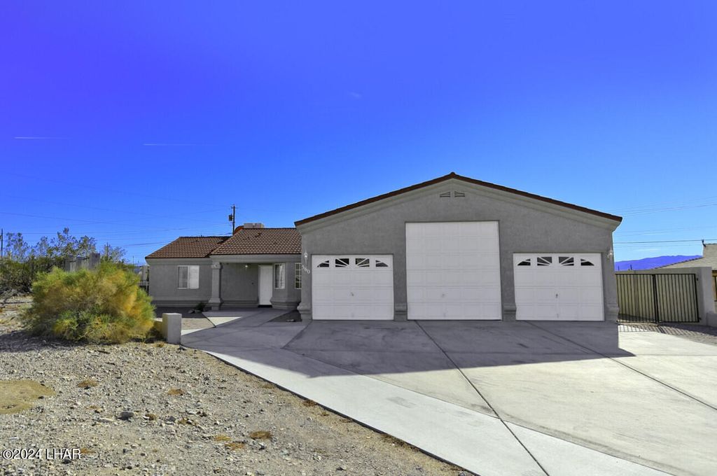 560 Agate Ln, Lake Havasu City, AZ 86403 SingleFamily Home for Sale