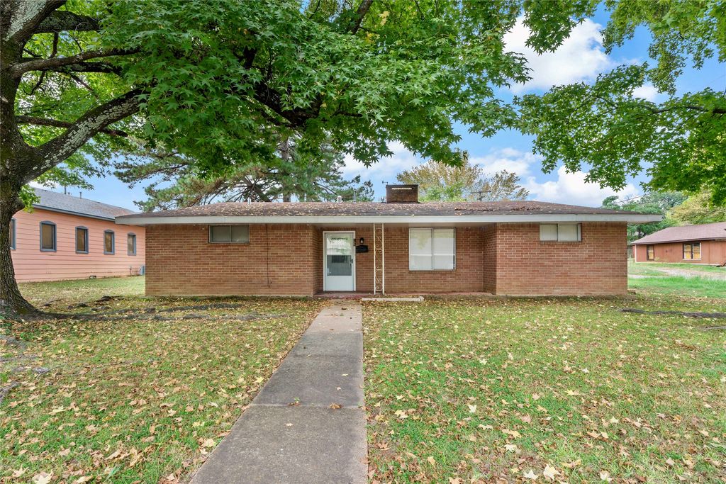 185 20th St NE, Paris, TX 75460 MLS 20732212 Trulia