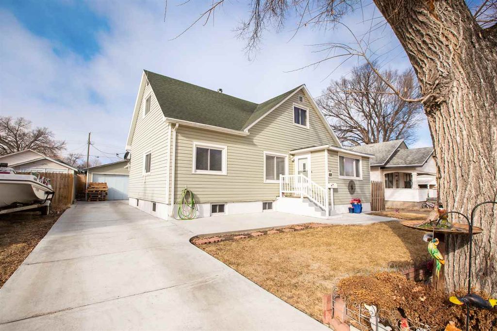 606 E 6th St, Mccook, NE 69001 Trulia