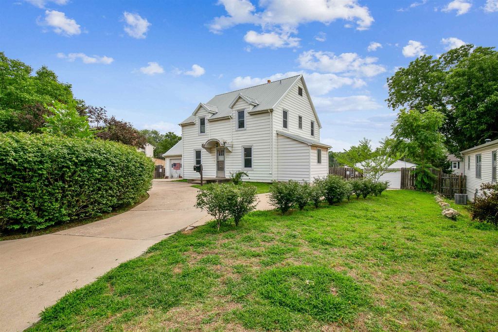 1208 N Euclid St, Augusta, KS 67010 MLS 641110 Trulia