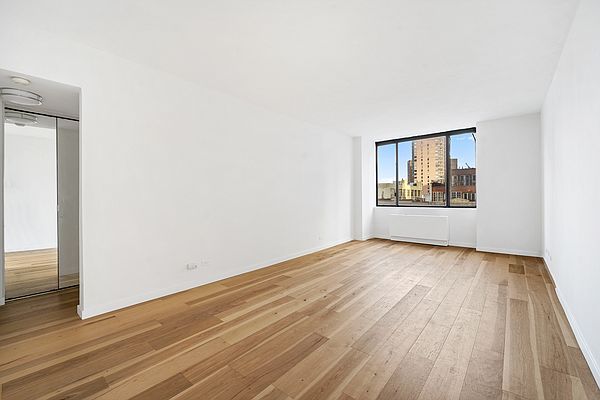 245 E 93rd St #6L, New York, NY 10128