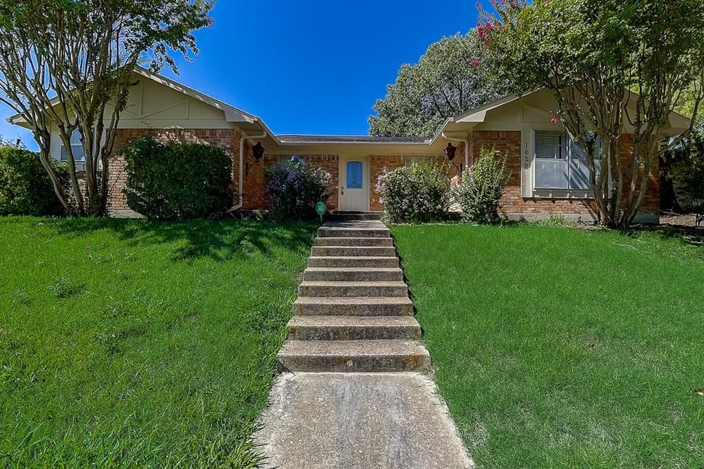 1629 Merrimac Trl, Garland, TX 75043
