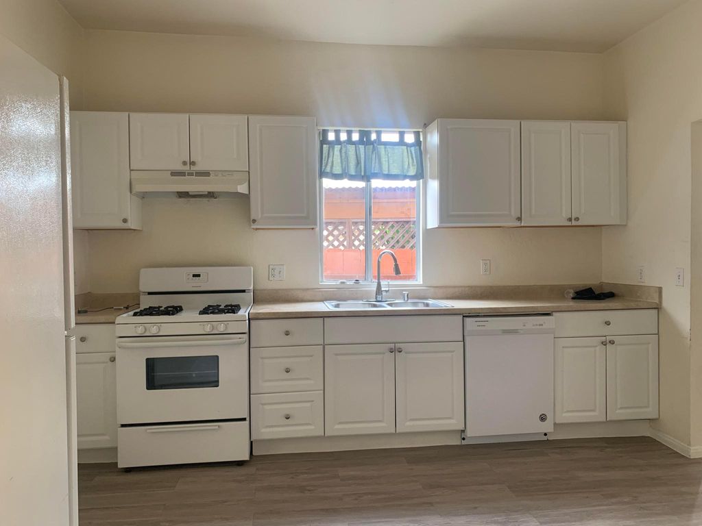 3788 Meade Ave, San Diego, CA 92116