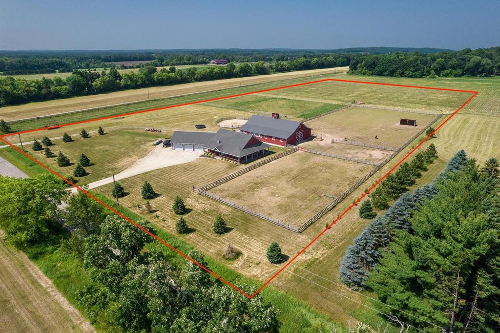 N9643 Morris Lane, Berlin, WI 54923 Trulia