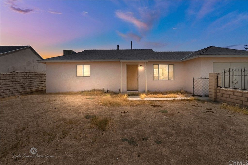 15320 Lucille St, Mojave, CA 93501