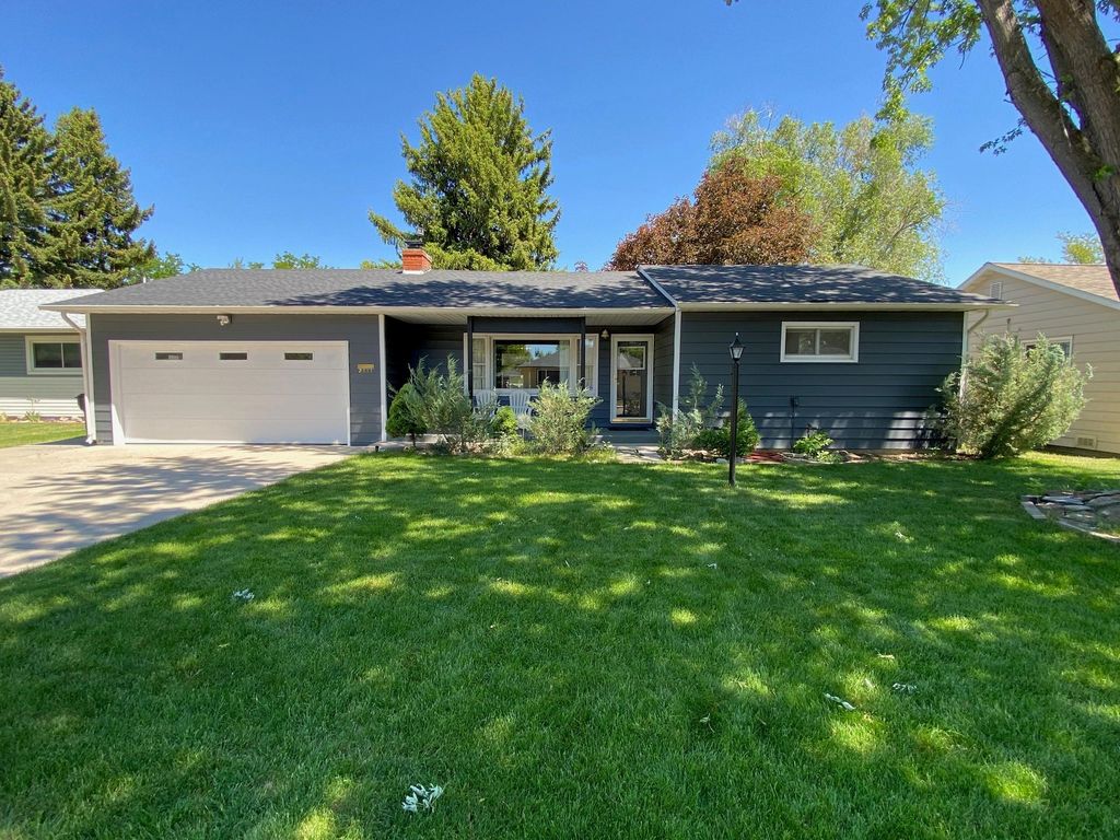 2111 Silver Sage Trl, Billings, MT 59102