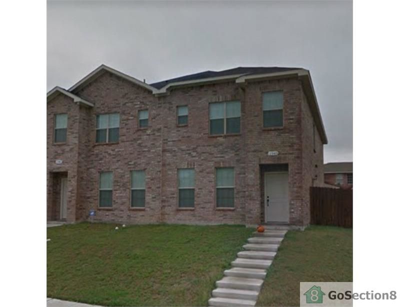 1945 Timber Oaks Dr, Garland, TX 75040