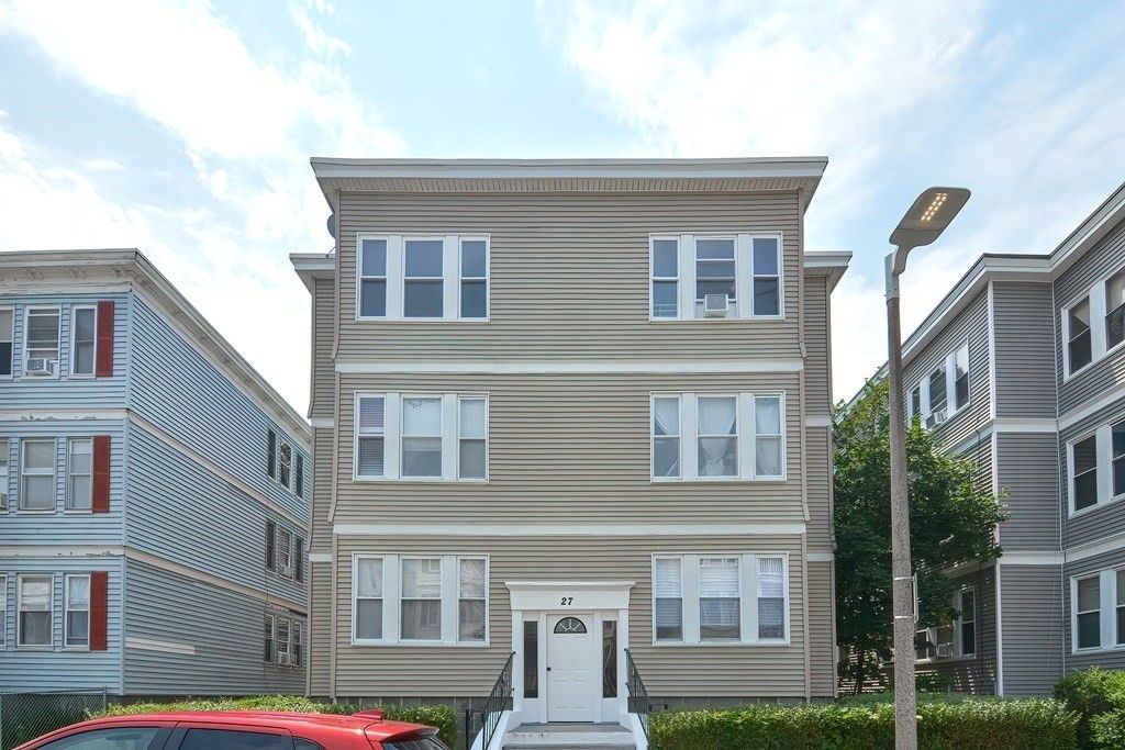 27 Hosmer St #2, Mattapan, MA 02126