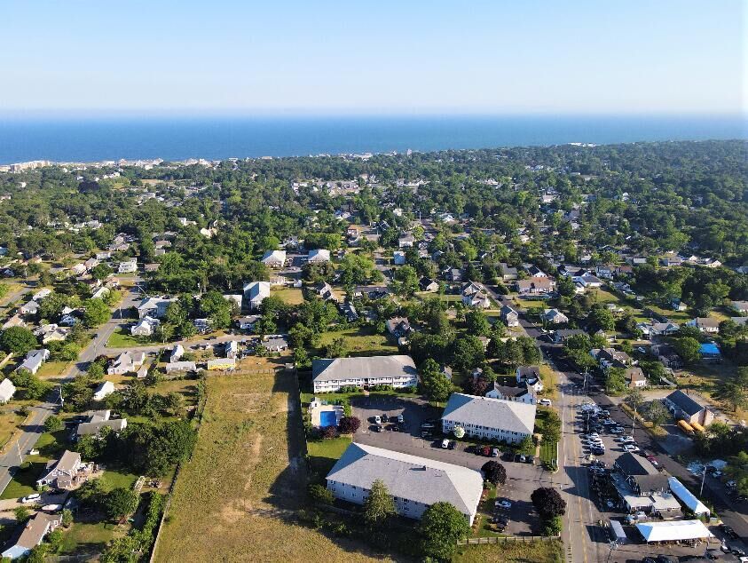 12 South St #2-6, Dennis Pt, MA 02639