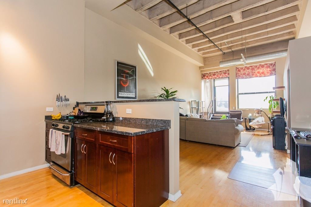 1645 W Ogden Ave, Chicago, IL 60612