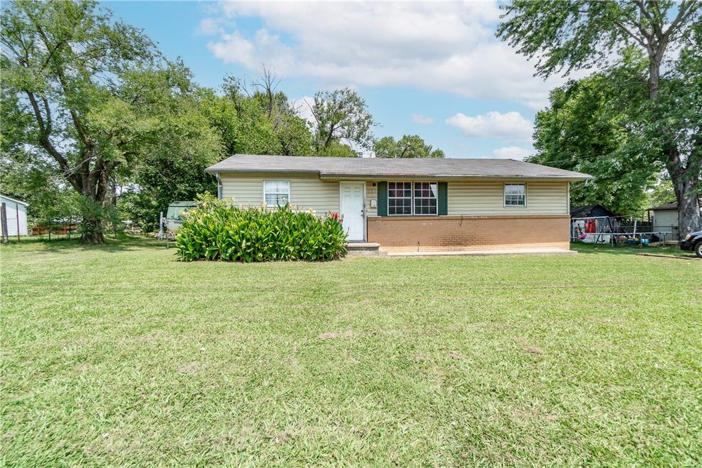 102 Pierce Ave, Springdale, AR 72764 Trulia