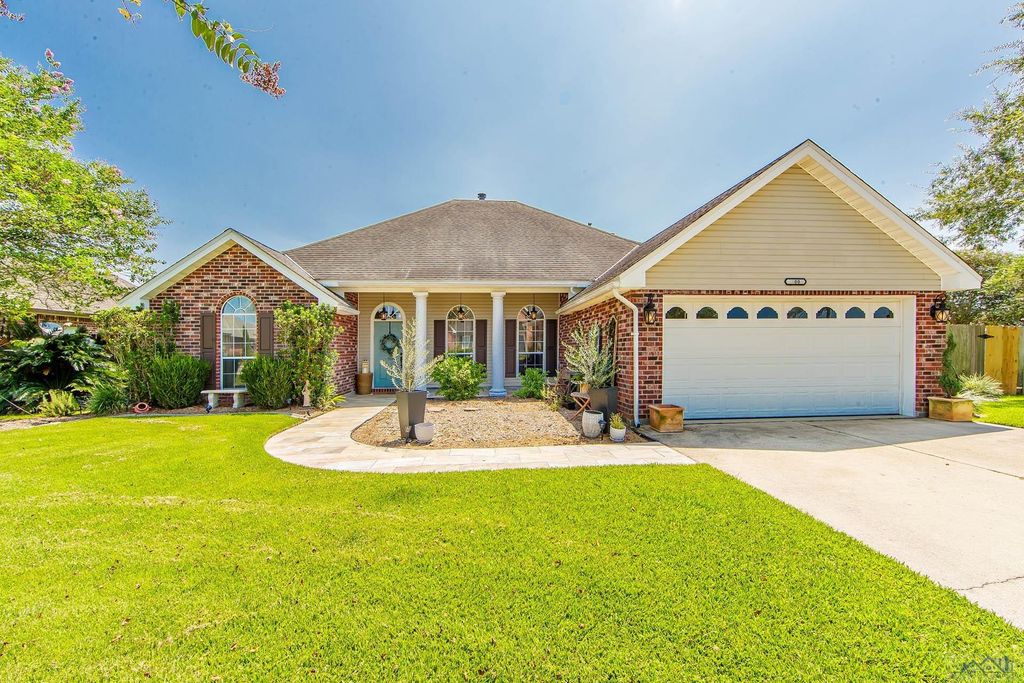 700 Rosedown Dr, Thibodaux, LA 70301 Trulia