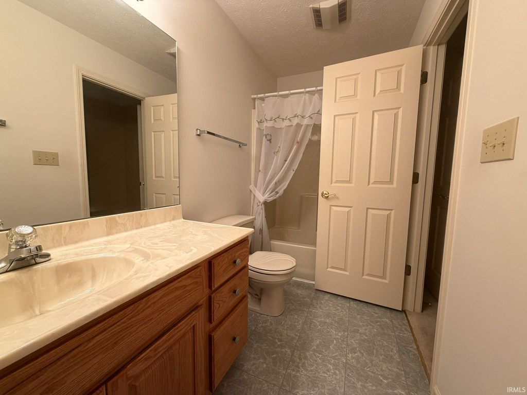Photo 20 of 