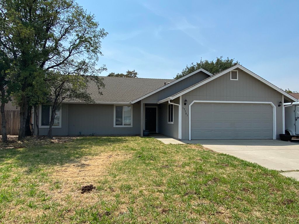 19587 Freshwater Dr, Cottonwood, CA 96022