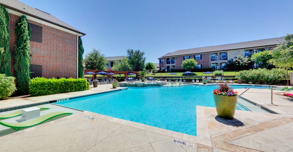 1400 N State Hwy, Mansfield, TX 76063
