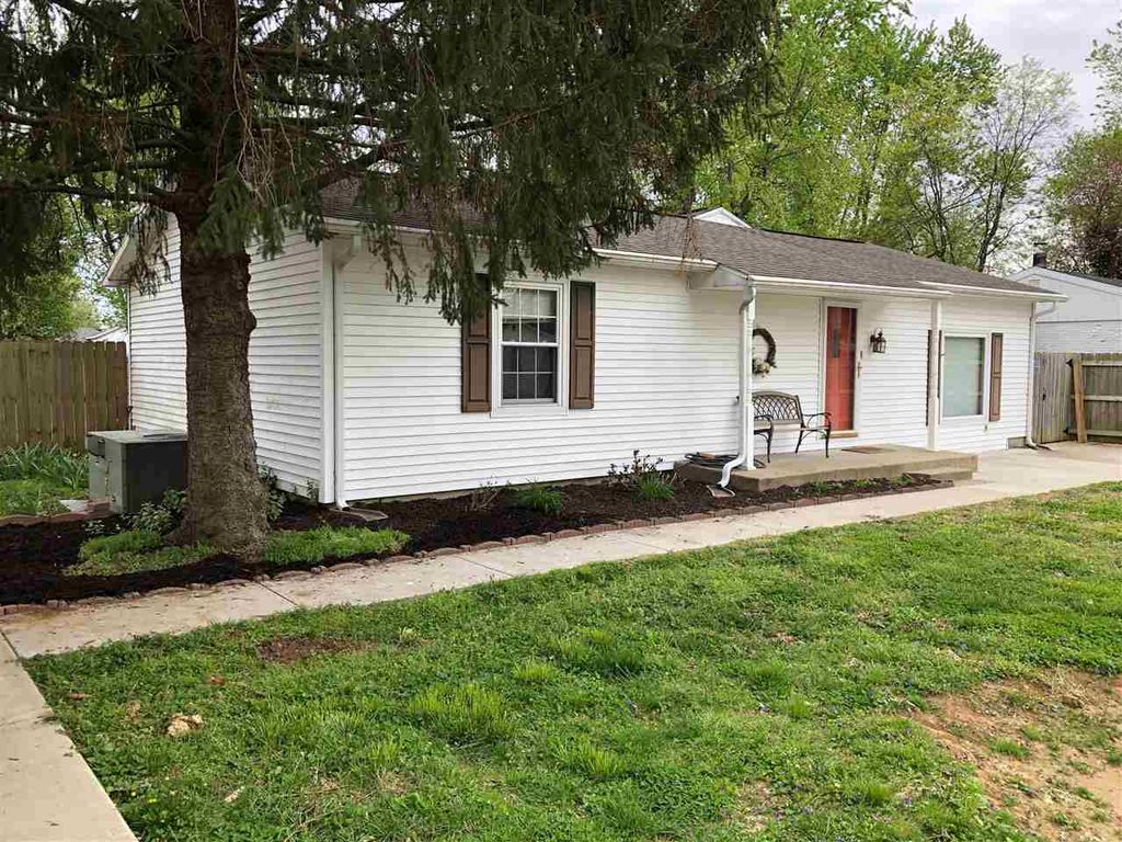 1912 Brenda Dr, Henderson, KY 1 Bed, 1 Bath Single